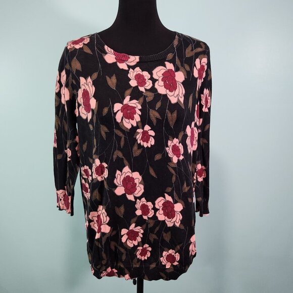 The Limited Lightweight Floral Sweater Large
Lot I - Picture 1 of 7